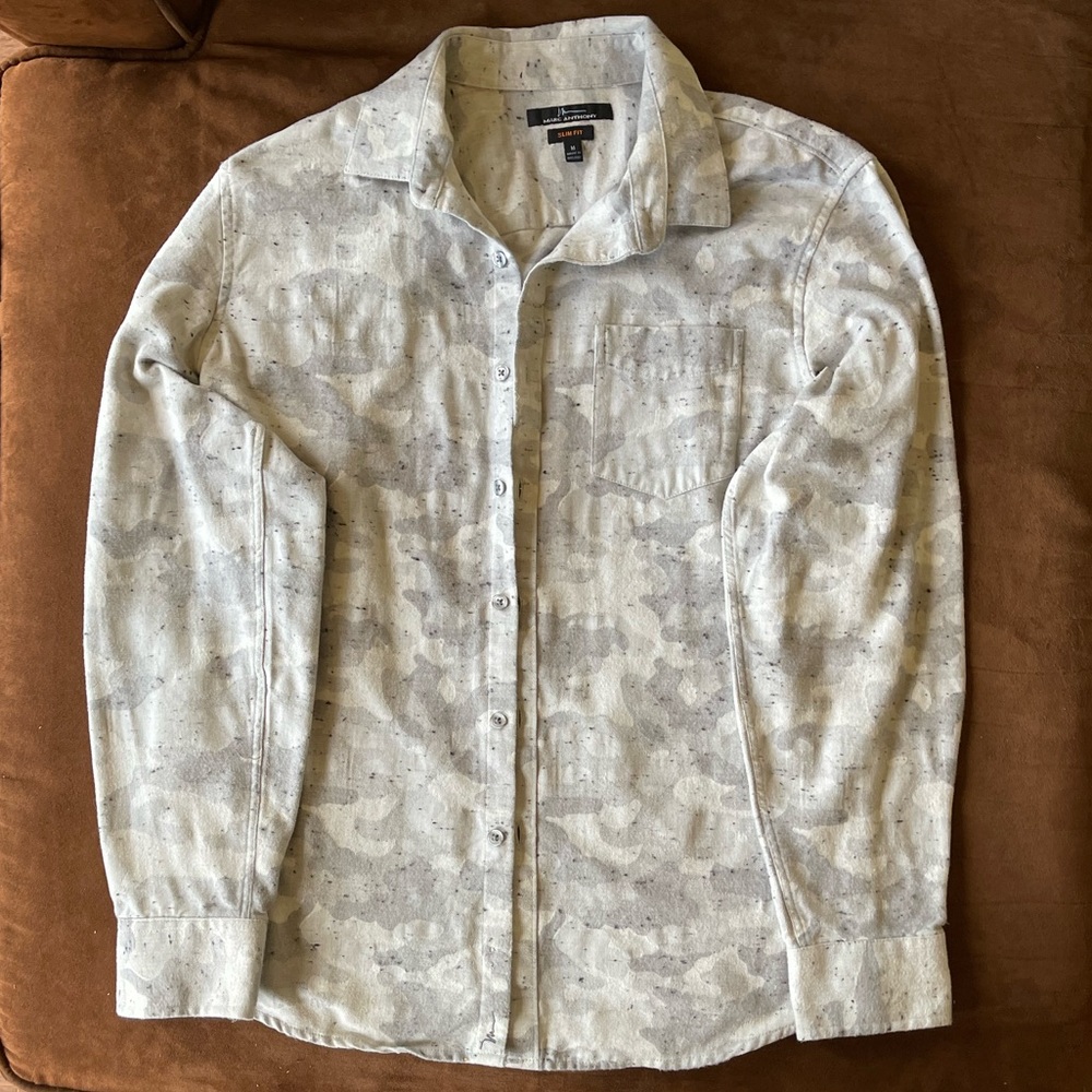 MARC ANTHONY ~ Gray Camo Button-Down ~ Perfect Condition